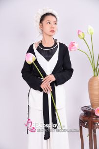 Đồ Tứ Thân Quả Phụ Phu Nhân Đen Tối Giản