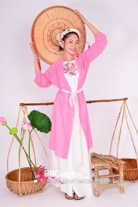 Bộ Áo Tứ Thân Hồng Yếm Thêu Đụp 2 Lớp Trắng