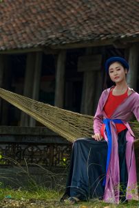 Áo Tứ Thân Tím Môn Váy Đen