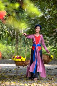 Áo Tứ Thân Tím Môn Váy Đen