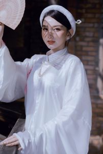 Áo Ngũ Thân Trắng Tơ Kính - Việt Phục Nguyễn Triều