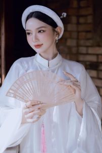 Áo Ngũ Thân Trắng Tơ Kính - Việt Phục Nguyễn Triều