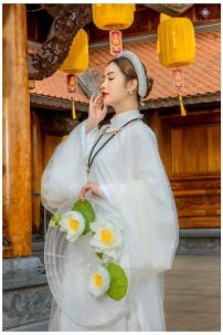 Áo Ngũ Thân Trắng Tơ Kính - Việt Phục Nguyễn Triều