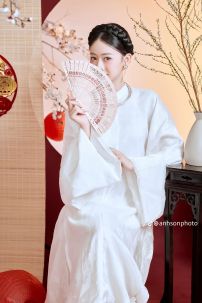 Áo Ngũ Thân Trắng Tơ Kính - Việt Phục Nguyễn Triều