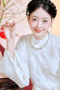 Áo Ngũ Thân Trắng Tơ Kính - Việt Phục Nguyễn Triều