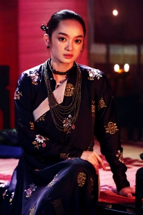 Phụ Kiện Vòng Cổ 7 Tầng Việt Phục