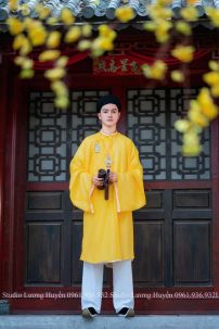 Áo Ngũ Thân Vàng Thành Chương