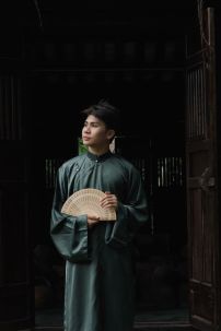 Áo Ngũ Thân Xanh Rêu Tơ Xước