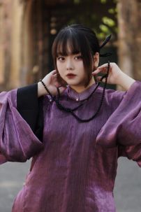 Áo Ngũ Thân Tím Tơ Ánh Màu Của Tình Yêu Say Mê Vô Điều Kiện