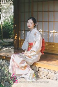 Áo Yukata Trắng Hồng Hoạ Tiết Bướm Nhẹ Nhàng