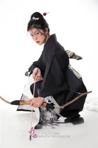 Áo Yukata Nữ Cung Thủ Archer Đen Hoa Trắng