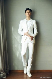 Vest Trắng - Full Comle Trắng Tổng Tài Phong Cách Hàn Quốc