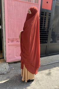 Khăn Trùm Khimar Màu Đỏ Nâu