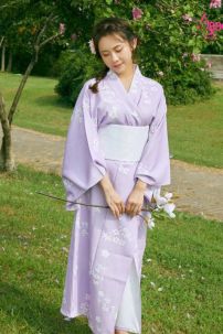 Yukata Tím Nhạt Hoa Bướm Trắng Tặng Kèm Thắt Lưng