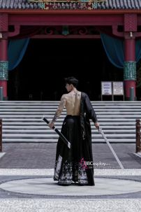 Chân Váy Mã Diện Đen Hoạ Tiết Nhũ Bạc Cho Gymer