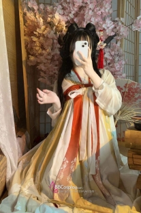 Hán Phục Chiết Ngực Hồng Yên Kim Phúc