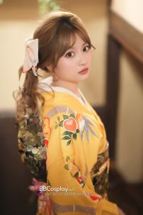 Furisode Kimono Suzuko No Aki - Vàng Chiều Thu Của Nhánh Tuyết Tùng