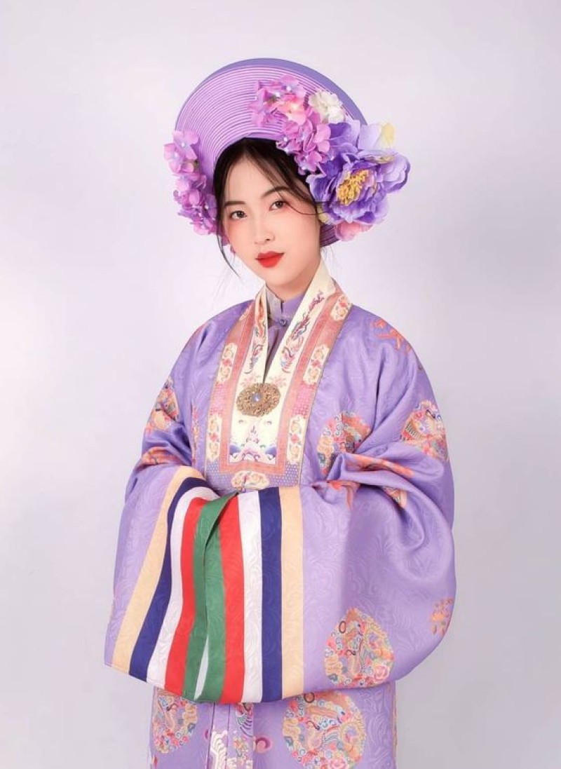 Trang Phục Nhật Bình Tím Pastel