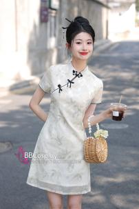 Sườn Xám Hiện Đại Voan Mềm Viền Đen