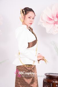 Đồ Khmer Áo Trắng Váy Gấm Nâu Kèm Khăn Vai