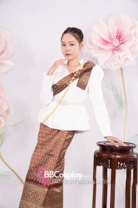 Đồ Khmer Áo Trắng Váy Gấm Nâu Kèm Khăn Vai