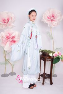 Đồ Áo Tấc Tay Thụng Thêu Hoa Màu Xanh Ngọc