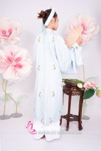 Đồ Áo Tấc Tay Thụng Thêu Hoa Màu Xanh Ngọc