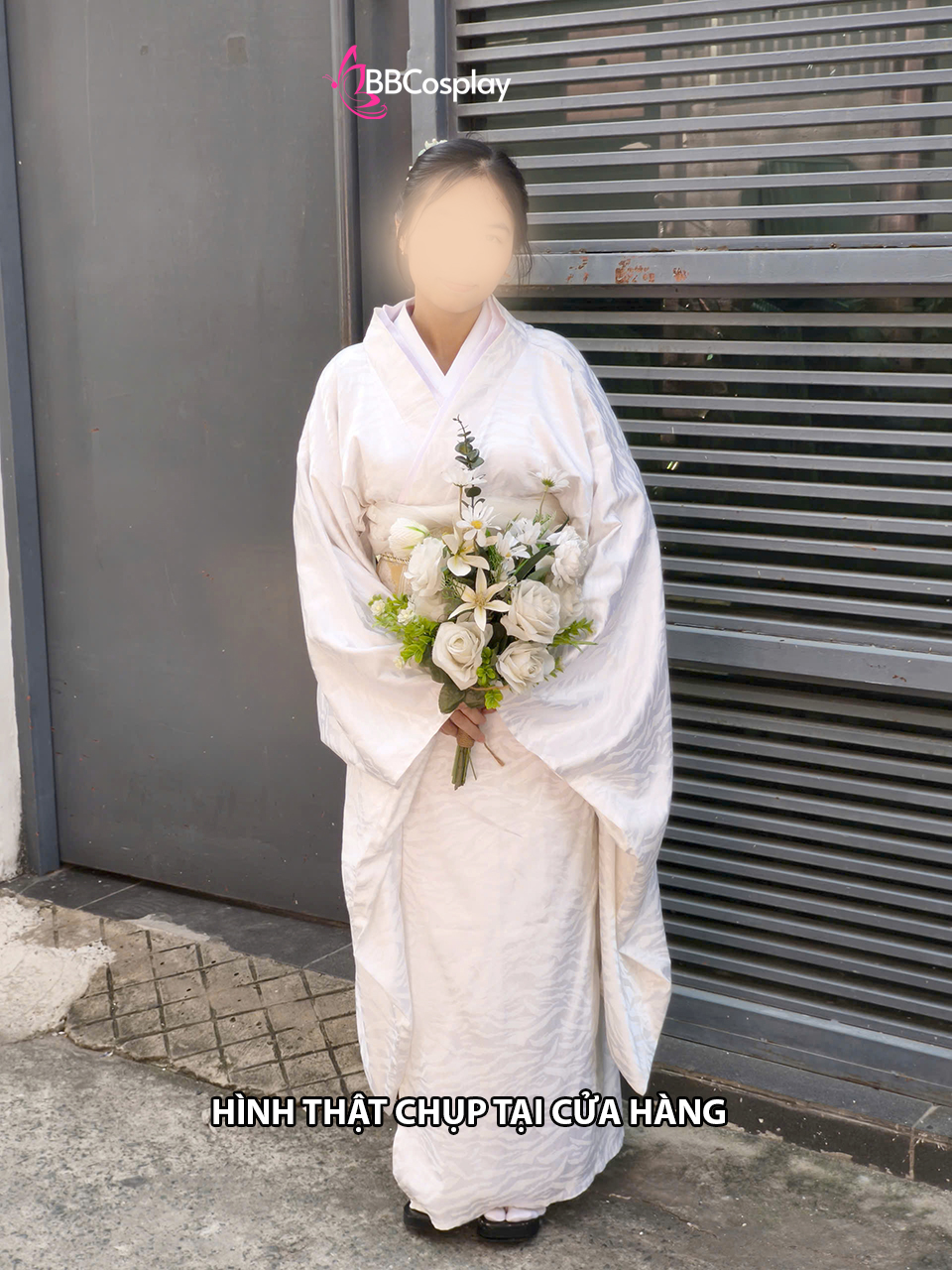 Kimono Trắng Gấm Hoa Quỳnh