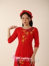 Áo Dài Đỏ Gấm Cổ Tròn Vẽ Tay Hình Nhánh Mai Ngày Xuân
