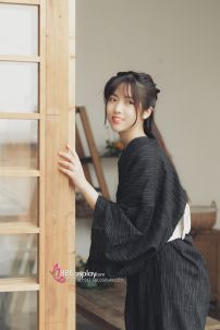 Yukata Kuro Cho Nữ