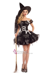 Trang Phục Phù Thuỷ Đen Có Nón Quyến Rũ Mọi Ánh Nhìn