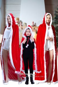 Choàng Đỏ Noel Viền Lông Có Nón - Size 120Cm - 150Cm