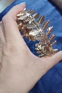 Phụ Kiện Hy Lạp - Vòng Lá Đeo Tay Kim Loại