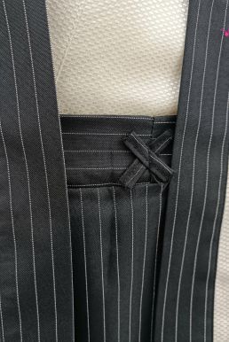 Kimono Nam Phong Cách Samurai - Áo Kem Váy Sọc