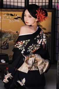 Kẹp Tóc Hoa Bỉ Ngạn Đỏ - Kẹp Tóc Chụp Ảnh