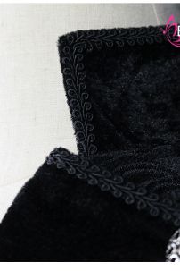 Áo Vest Châu Âu Đuôi Tôm Đen Vải Gấm Xốp Viền Cổ Nhung