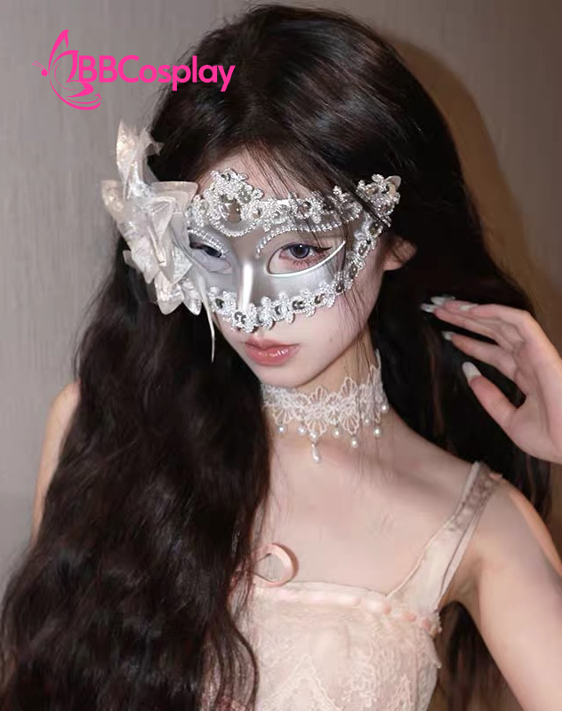 Mặt Nạ Nửa Mặt Vàng Đính Hột - Màu Bạc