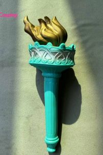 Phụ Kiện Cài Tóc Và Ngọn Đuốc Nữ Thần Tự Do