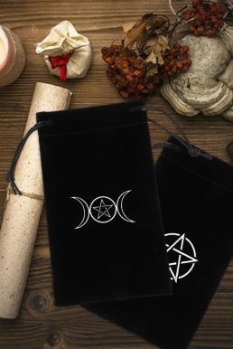 Túi Đựng Bài Tarot Đen Nhung Mịn Màng - Bàn Tay Vô Cực