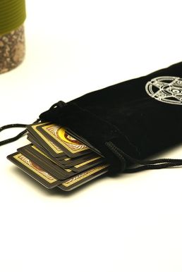Túi Đựng Bài Tarot Đen Nhung Mịn Màng - Trăng Đôi