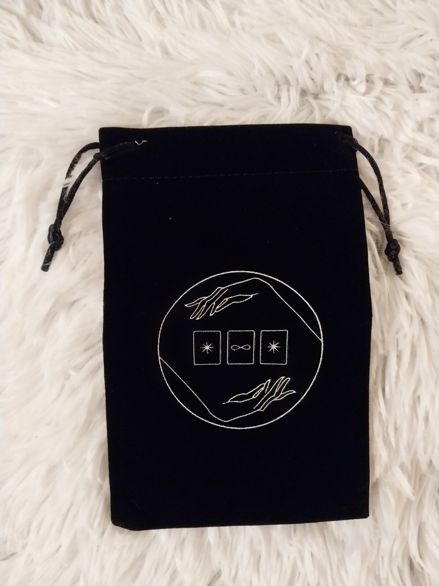 Túi Đựng Bài Tarot Đen Nhung Mịn Màng - Ngôi Sao Vô Cực