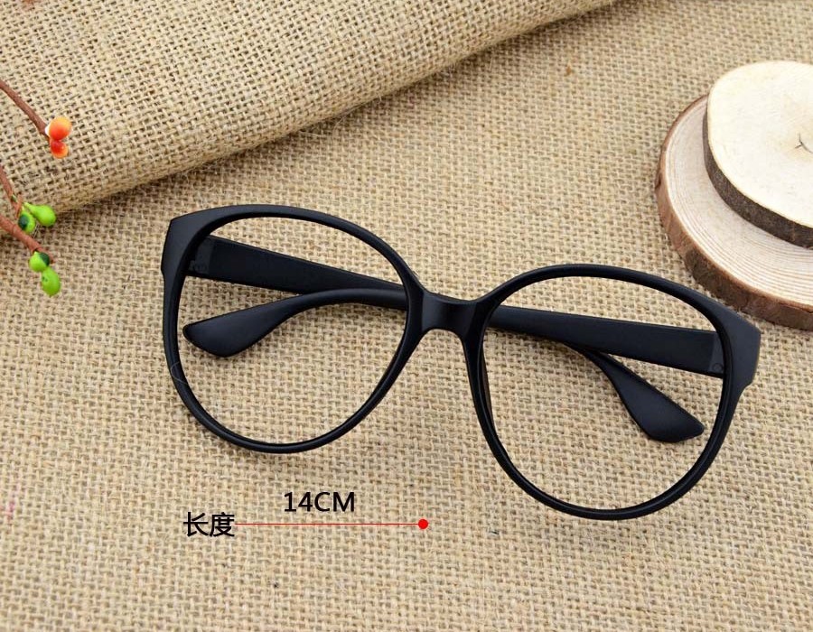 Kính Conan Không Tròng - Hoá Thân Thành Nhân Vật Conan