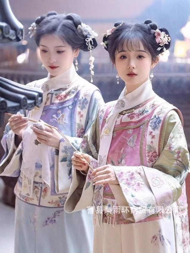 Trang Phục Mãn Thanh Tone Màu Pastel  - Màu Xanh Dương Nhạt