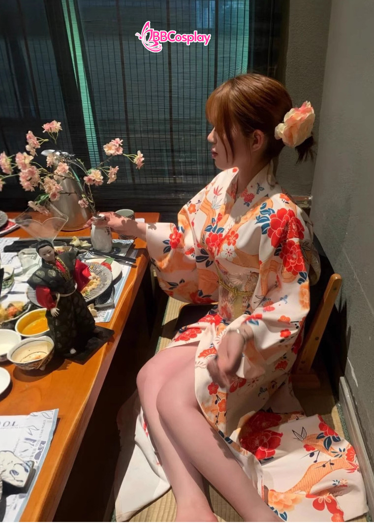 Áo Yukata Vàng Kem Hoa Cúc Đỏ