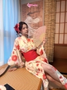 Áo Yukata Vàng Hoa Anh Đào Đỏ Hồng