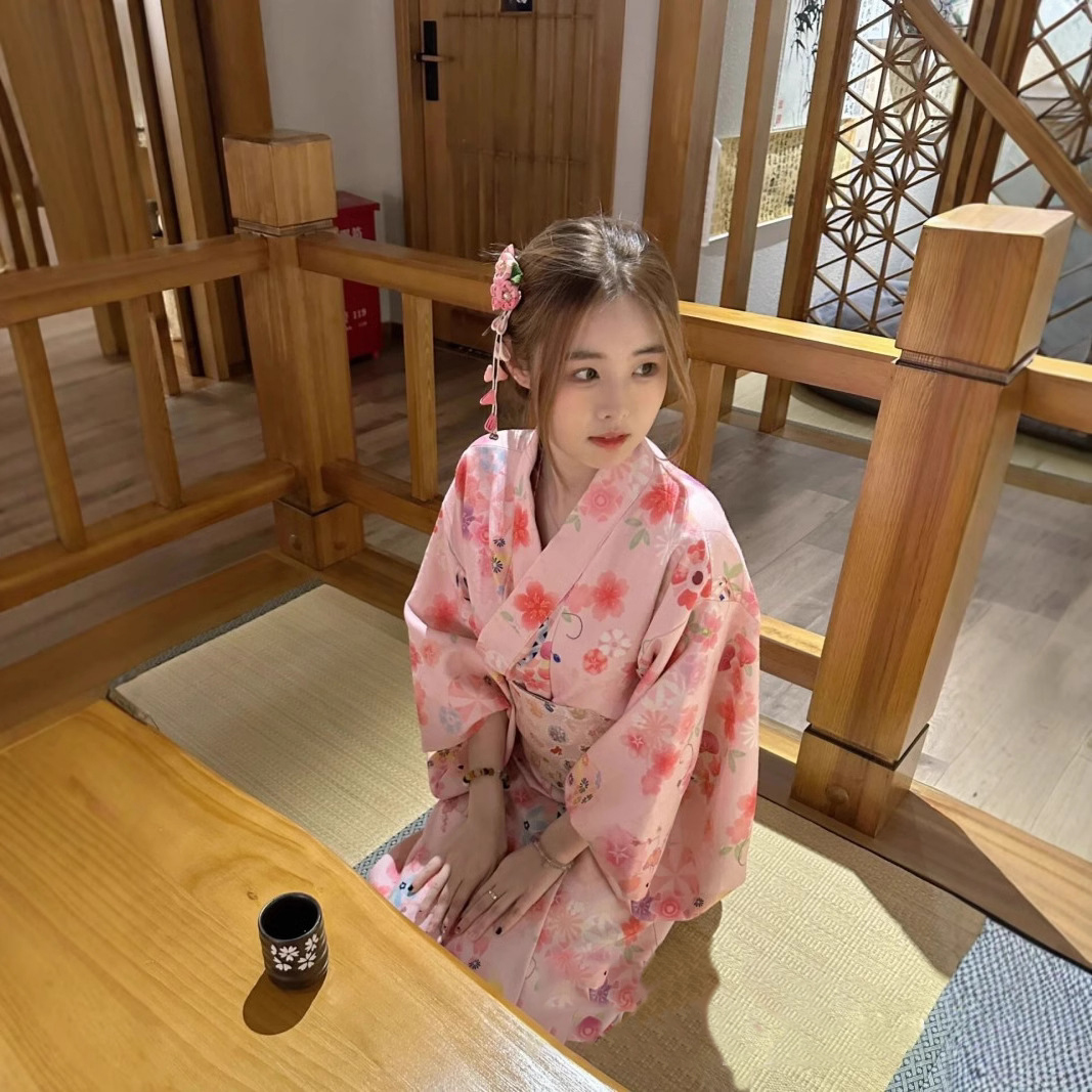 Áo Yukata Hồng Hoa Cẩm Chướng Hồng