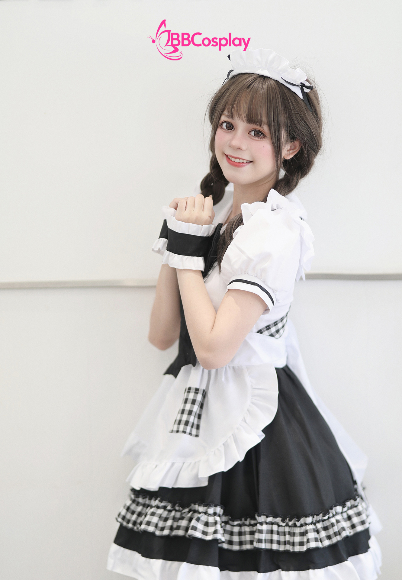 Trang Phục Nàng Hầu Cổ Lá Sen Kèm Tạp Dề Caro - Màu Đen