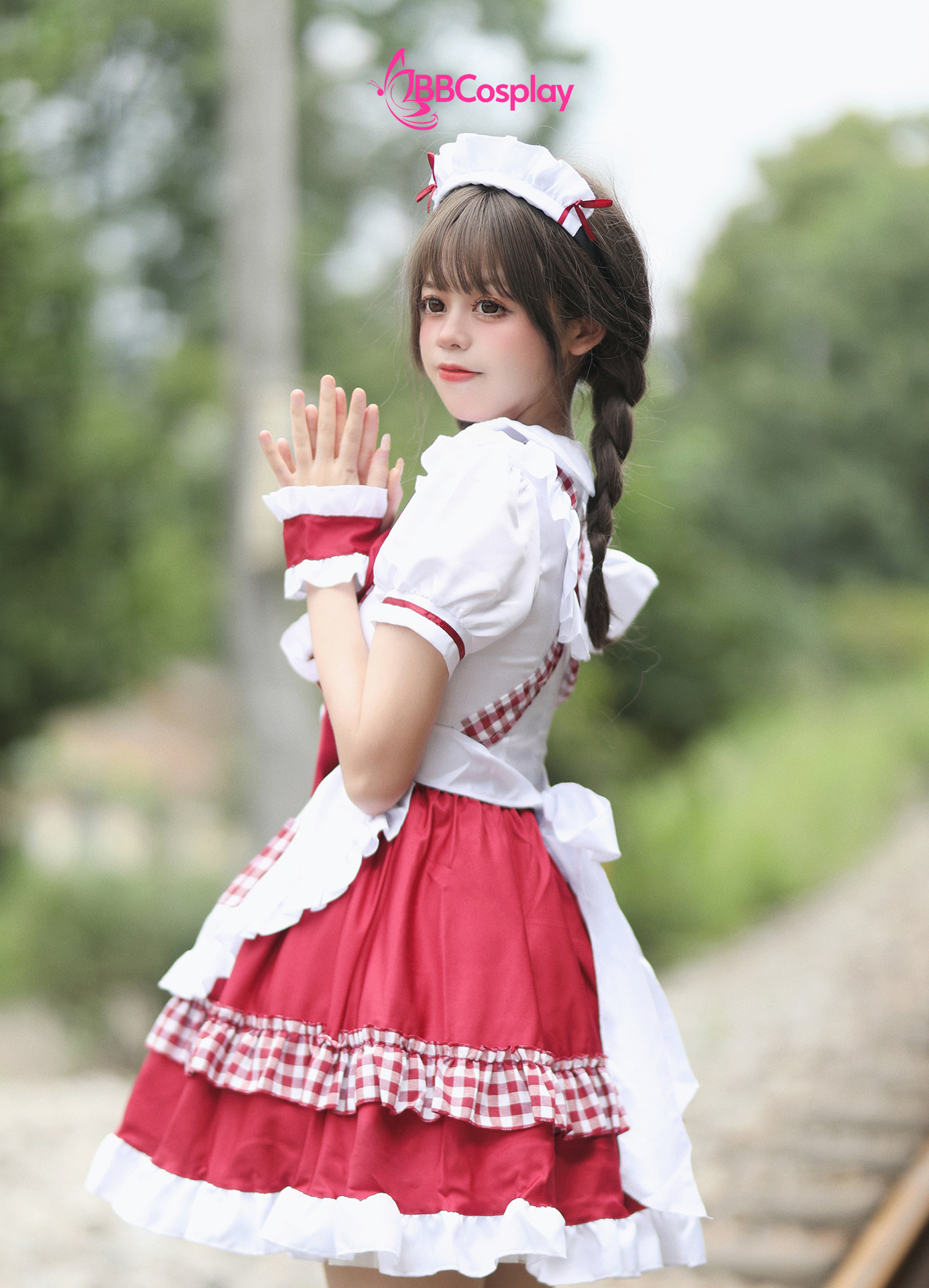 Trang Phục Nàng Hầu Cổ Lá Sen Kèm Tạp Dề Caro - Màu Đỏ