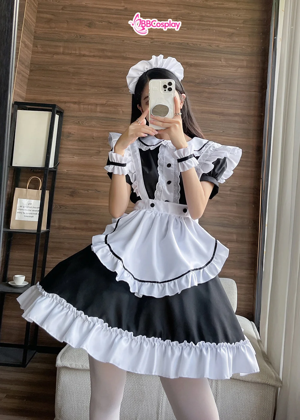 Trang Phục Nàng Hầu Nhật Đen Tạp Dề Trắng Cổ Áo Lá Sen