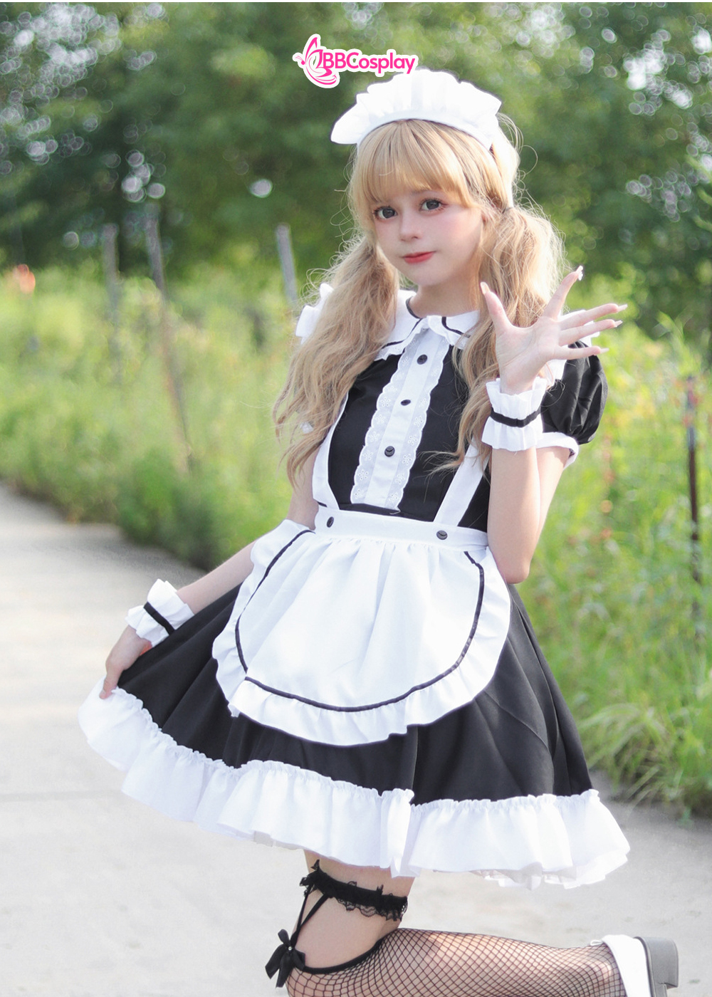 Trang Phục Nàng Hầu Nhật Đen Tạp Dề Trắng Cổ Áo Lá Sen